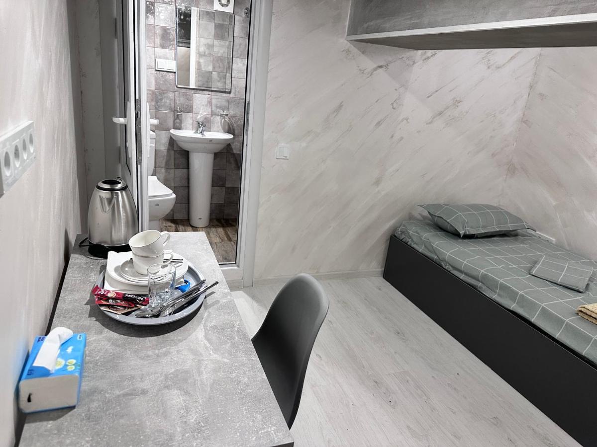 Mandarin Hotel Ереван Екстериор снимка